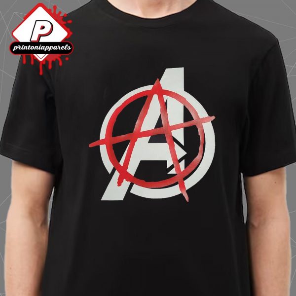 Ryan Reynolds With Red Drawing Avenger Logo Deadpool Will Return In Avengers Doomsday Unisex T-Shirt